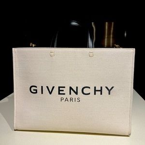 Givenchy Médium G-Tote
